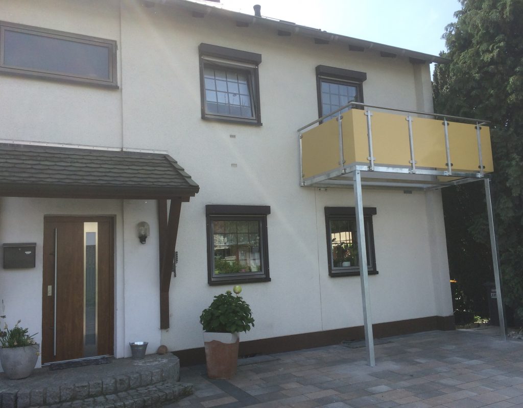 Vorsetzbalkon